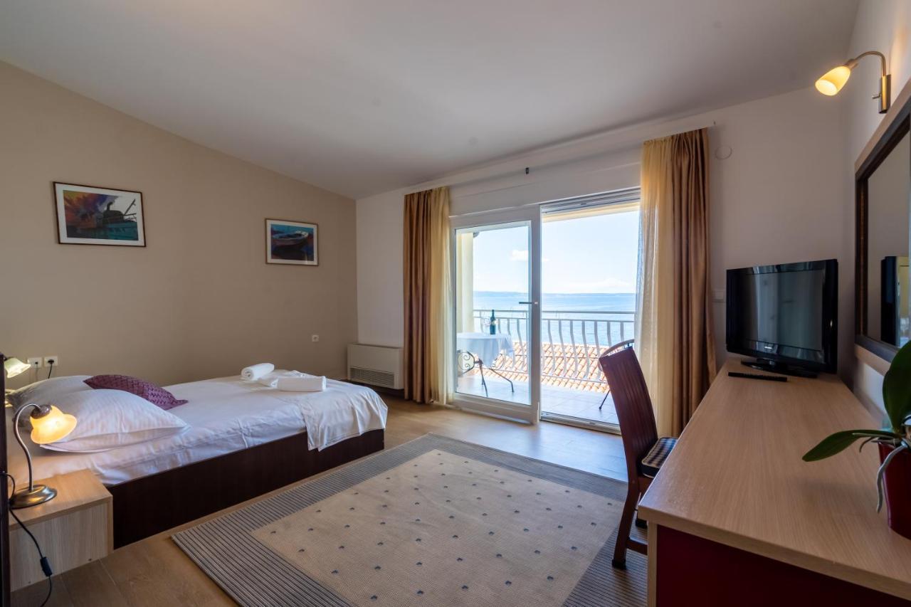 Hotel Pansion Epetium Stobreč Exteriér fotografie