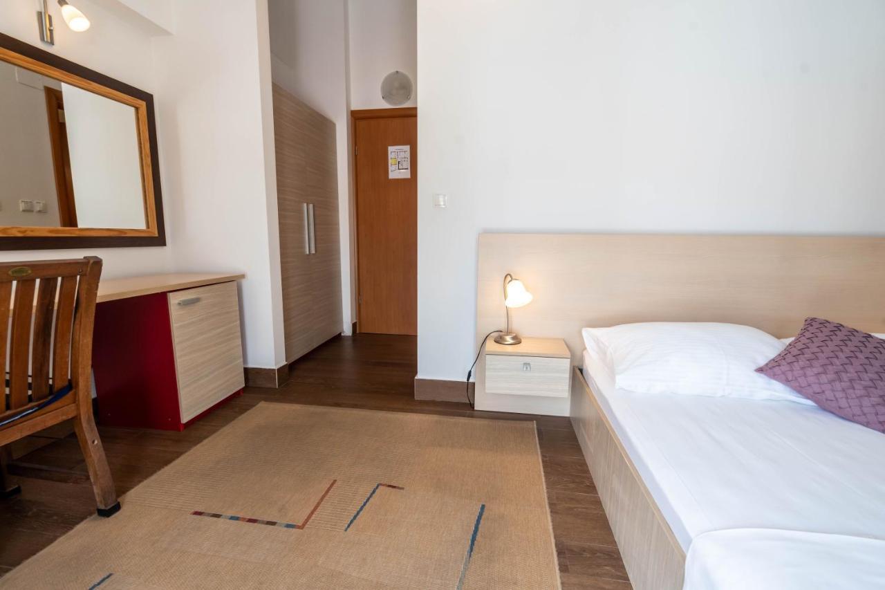 Hotel Pansion Epetium Stobreč Exteriér fotografie