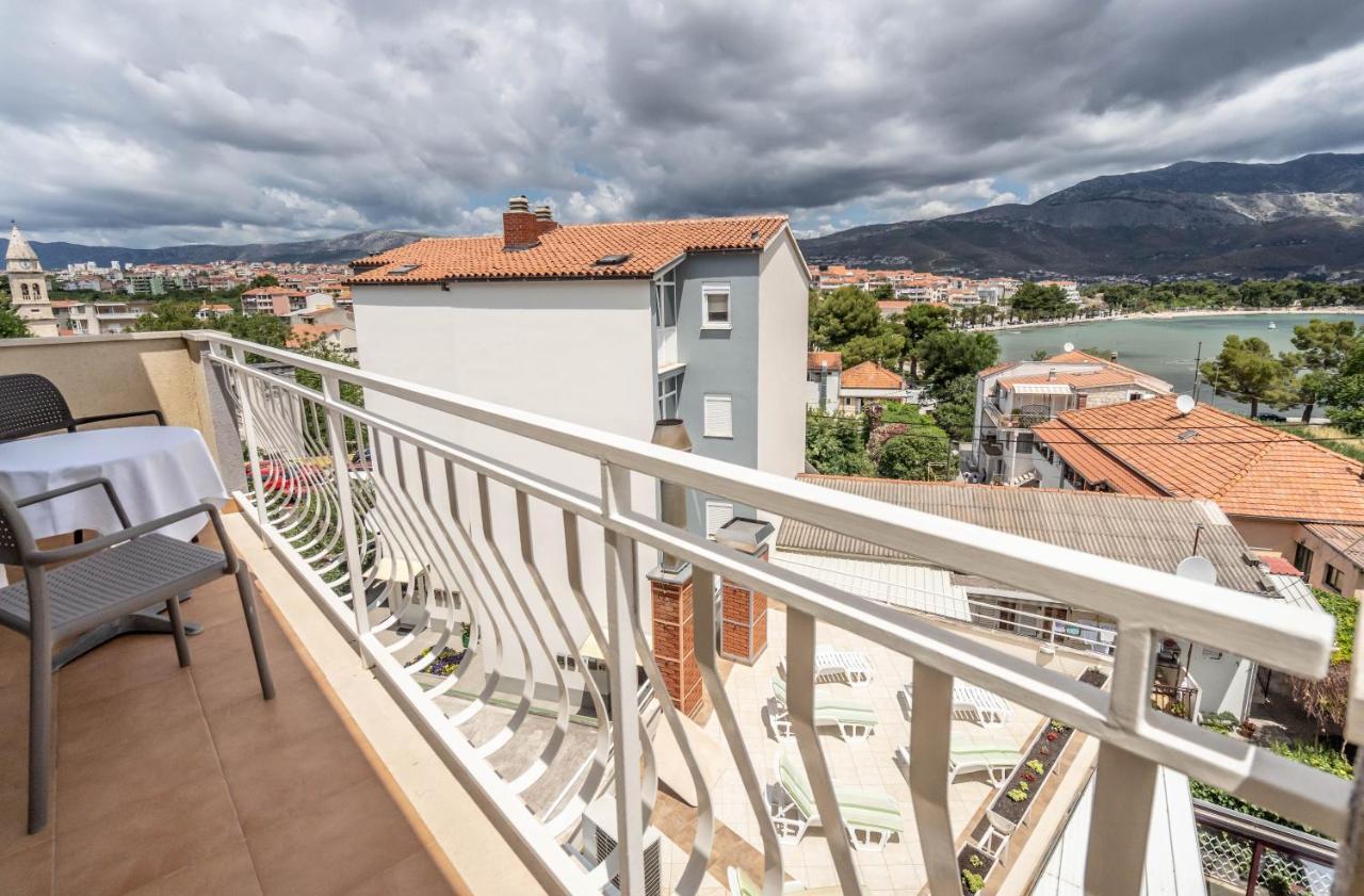 Hotel Pansion Epetium Stobreč Exteriér fotografie
