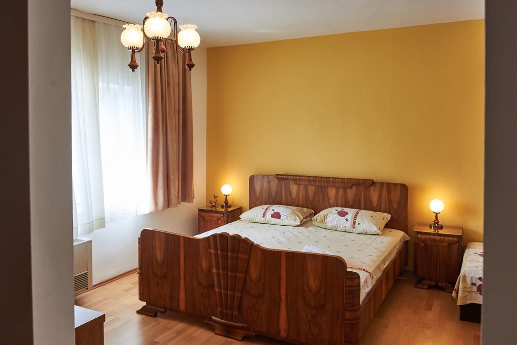 Hotel Pansion Epetium Stobreč Exteriér fotografie